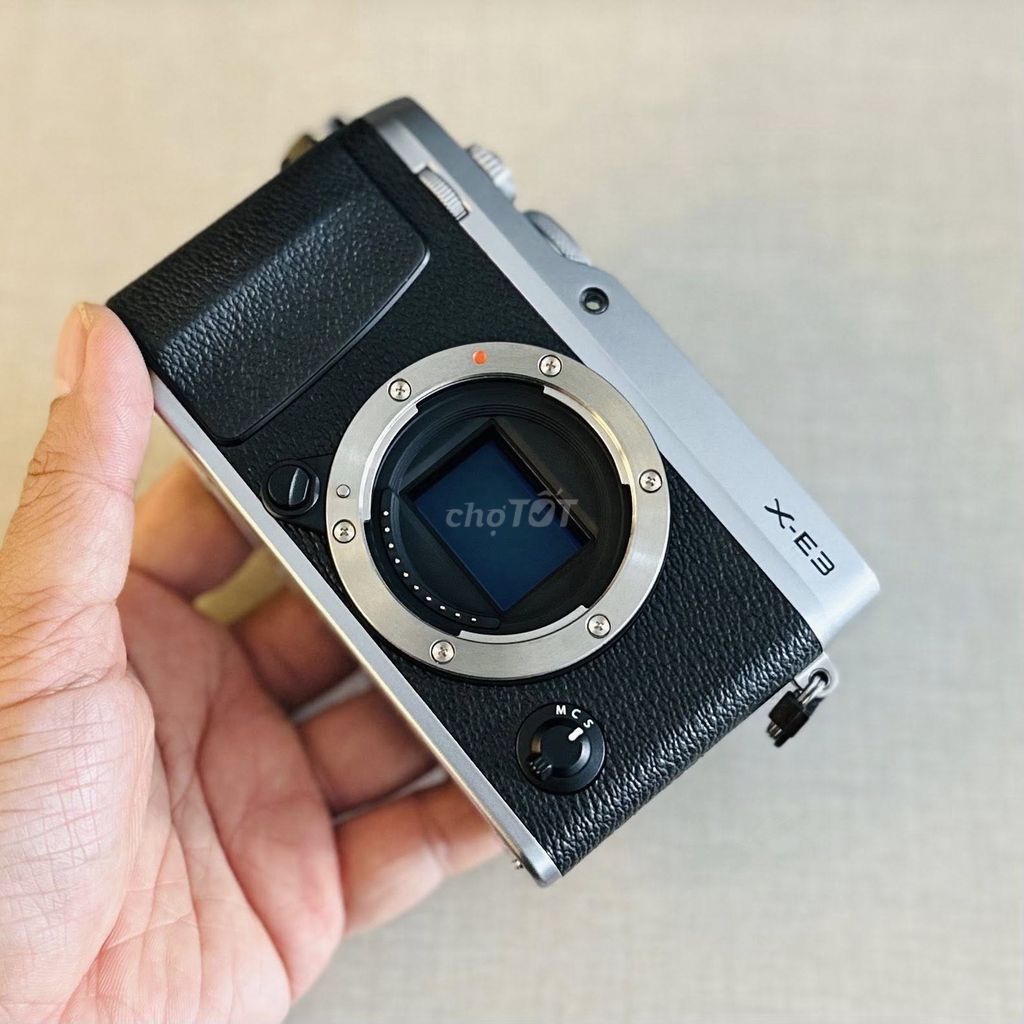 Fuji XE3 silver đẹp zin - BH 3 Tháng. Mua bán Máy ảnh, Máy quay tại Quận 8 Tp Hồ Chí Minh được đăng bởi Mẫn Phan hình 1