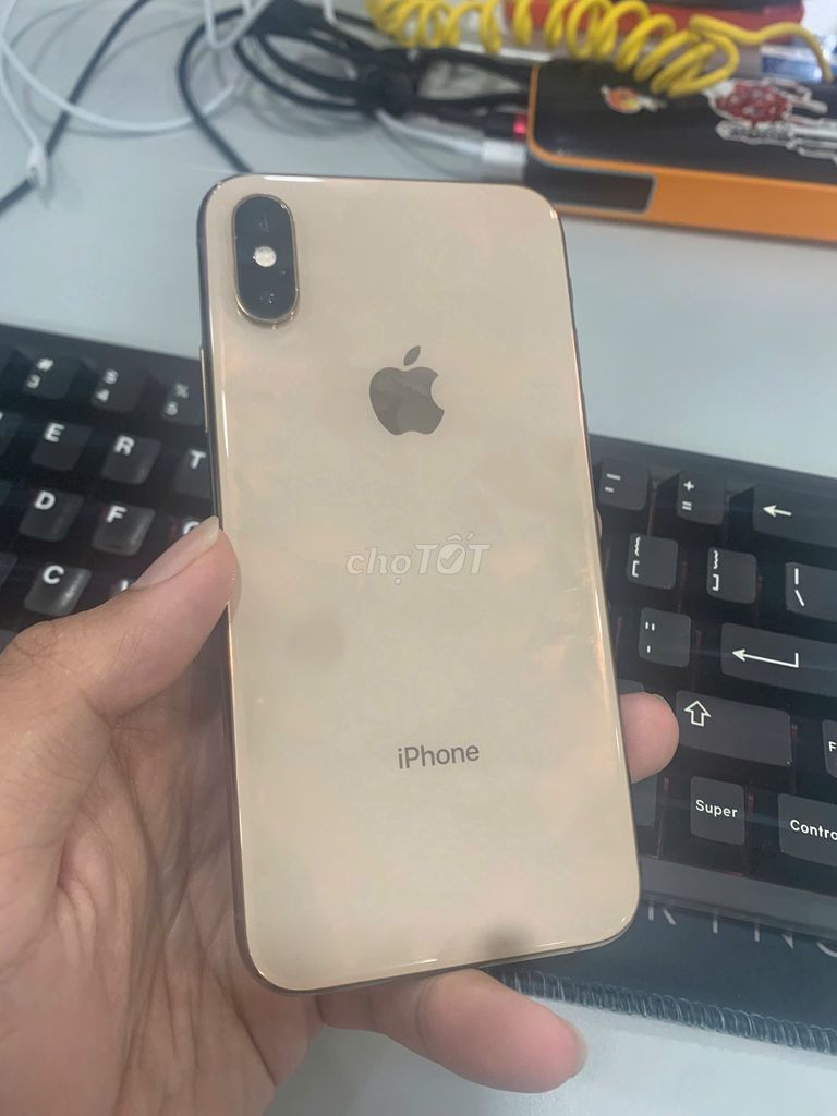 Apple iPhone XS 256GB Vàng Đã sử dụng. Mua bán Điện thoại tại Quận Bình Thạnh Tp Hồ Chí Minh được đăng bởi Diệu Ly Nguyễn hình 1