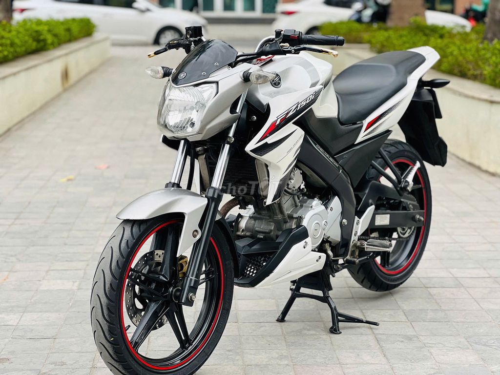YAMAHA FZ 150I TRẮNG NHẬP THÁI MÁY ZIN CHÍNH CHỦ. Mua bán Xe máy tại Quận Cầu Giấy Hà Nội được đăng bởi A Nam hình 2
