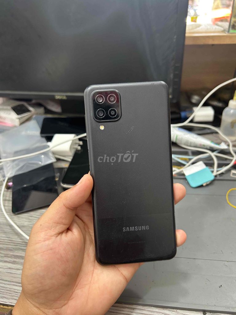Samsung Galaxy A12 128GB Đen 98%. Mua bán Điện thoại tại Quận Liên Chiểu Đà Nẵng được đăng bởi chút hình 1