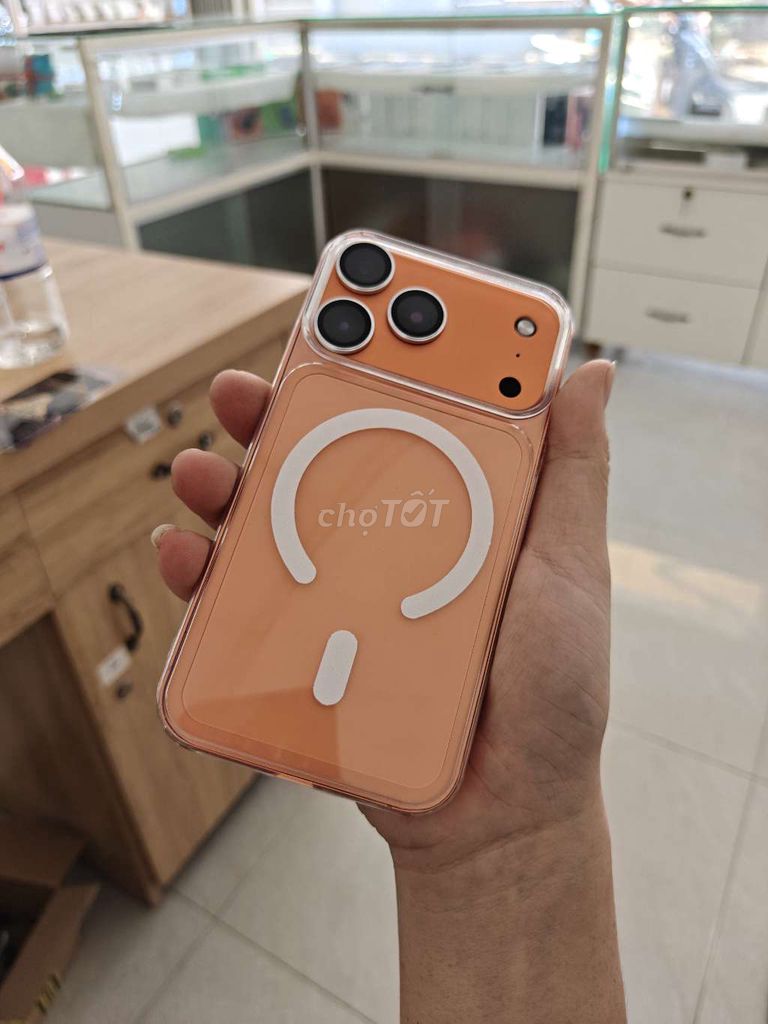 Apple iPhone 11 64GB lên vỏ 17 pro Cam VN/A. Mua bán Điện thoại tại Huyện Ba Tri Bến Tre được đăng bởi Di Động 35 Ba Tri hình 1