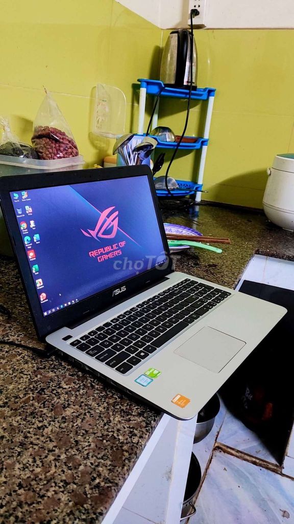 Asus Laptop i7 15.6 inch 8GB/SSD 120GB. Mua bán Laptop tại Huyện Long Điền Bà Rịa - Vũng Tàu được đăng bởi Ty hình 1