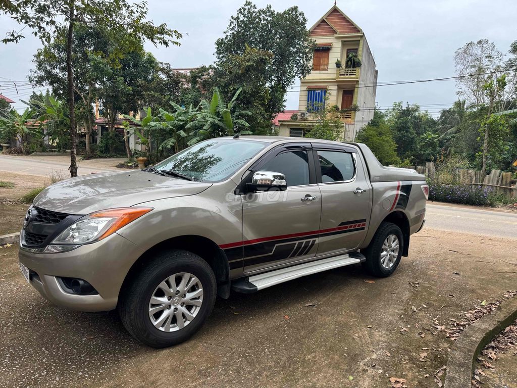 Mazda BT 50 2015 2.2L 4x2 AT số tự động. Mua bán Ô tô tại Huyện Thạch Thành Thanh Hóa được đăng bởi Phạm Nam hình 2
