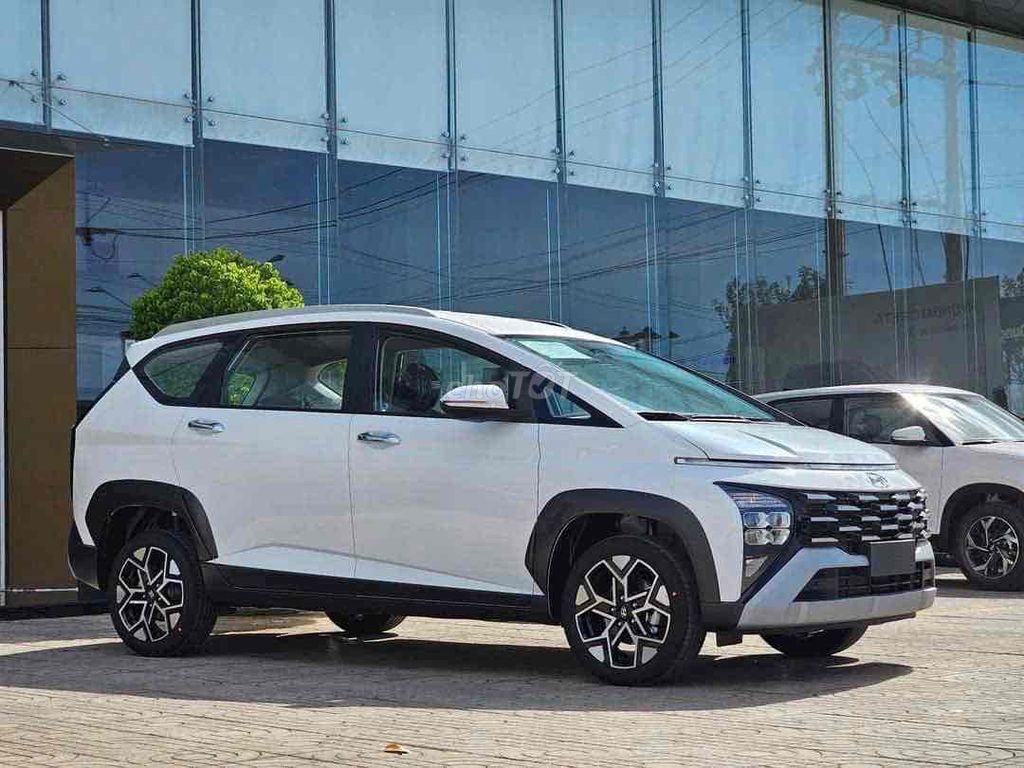 Hyundai Stargazer 2025 X 1.5 AT. Mua bán Ô tô tại Thành phố Long Xuyên An Giang được đăng bởi Phong Mua Bán Ô Tô hình 3