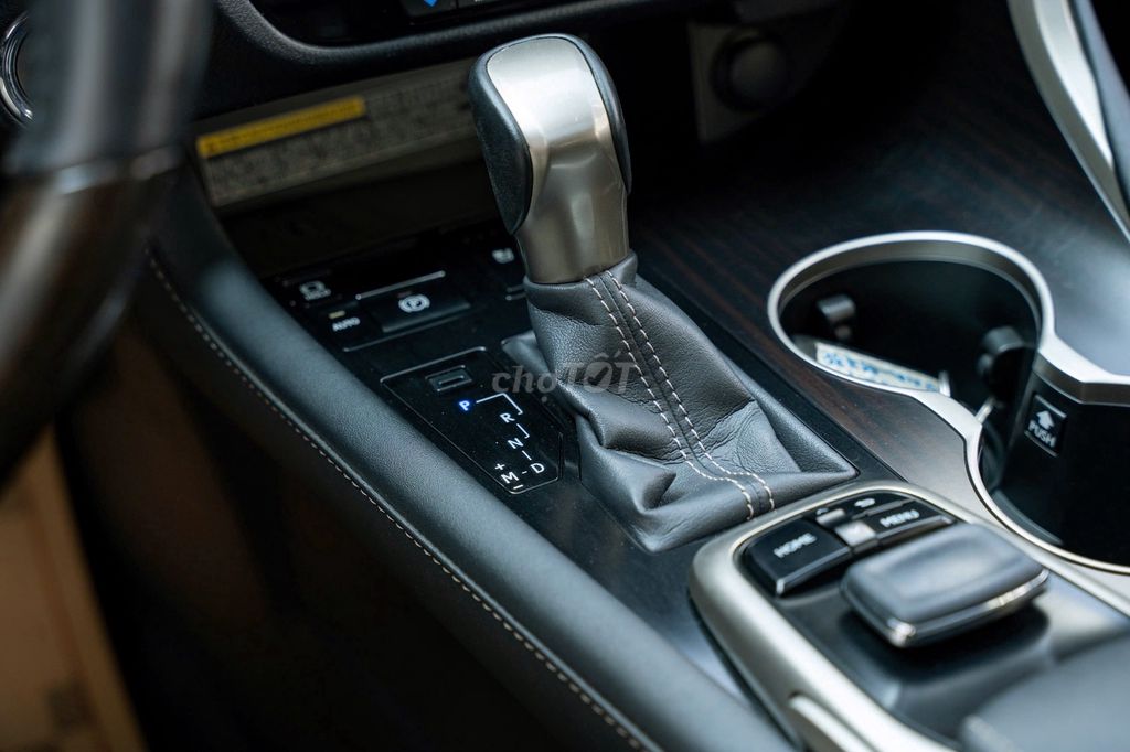 Lexus RX200t 2015 Vàng cát đăng ký lần đầu 2016. Mua bán Ô tô tại Thành phố Thủ Đức Tp Hồ Chí Minh được đăng bởi H2T Auto hình 13