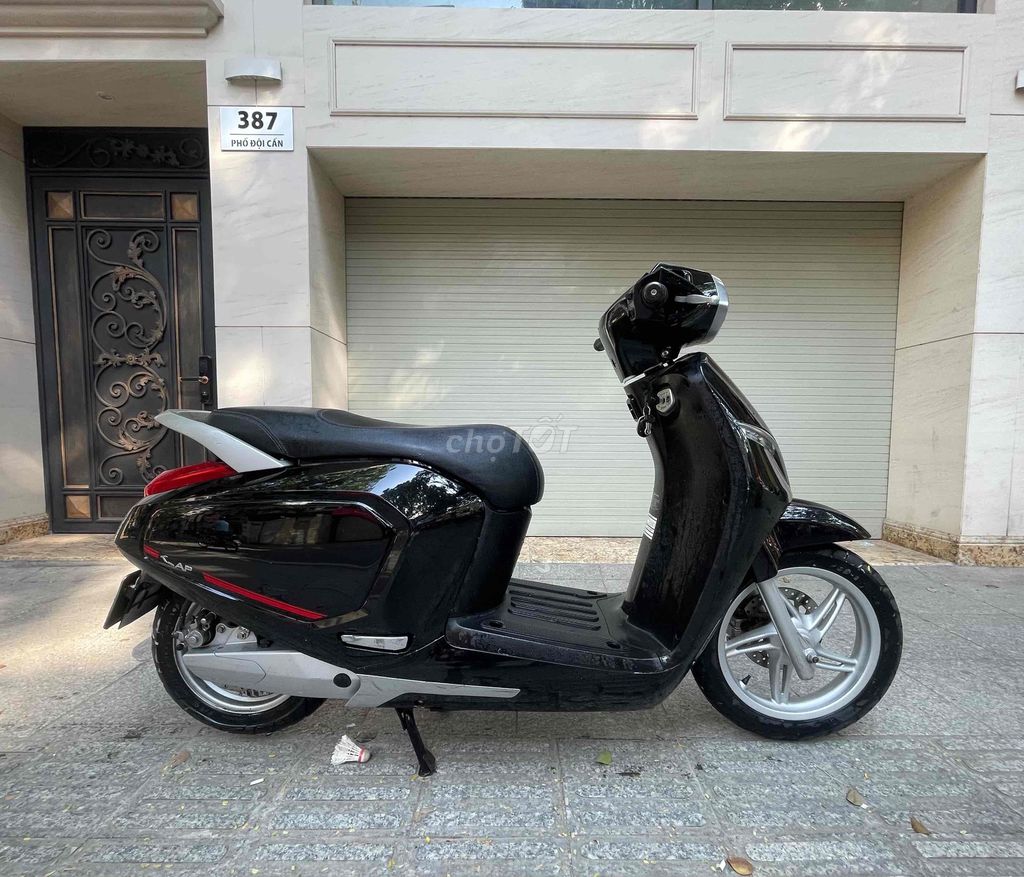 Xe máy điện VinFast Klara A1 Đen Đã sử dụng. Mua bán Xe điện tại Quận Ba Đình Hà Nội được đăng bởi Huylam hình 4