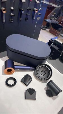 Pass nhanh máy sấy Dyson 98% còn bh4th. Mua bán Nội thất, đồ gia dụng khác tại Thành phố Thuận An Bình Dương được đăng bởi TT