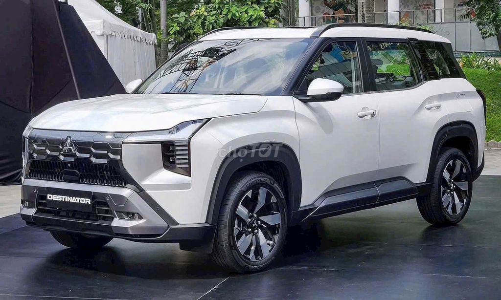 Giá lăn bánh Mitsubishi Destinator + Ưu đãi mới. Mua bán Ô tô tại Quận Tân Bình Tp Hồ Chí Minh được đăng bởi Toàn Phạm hình 3