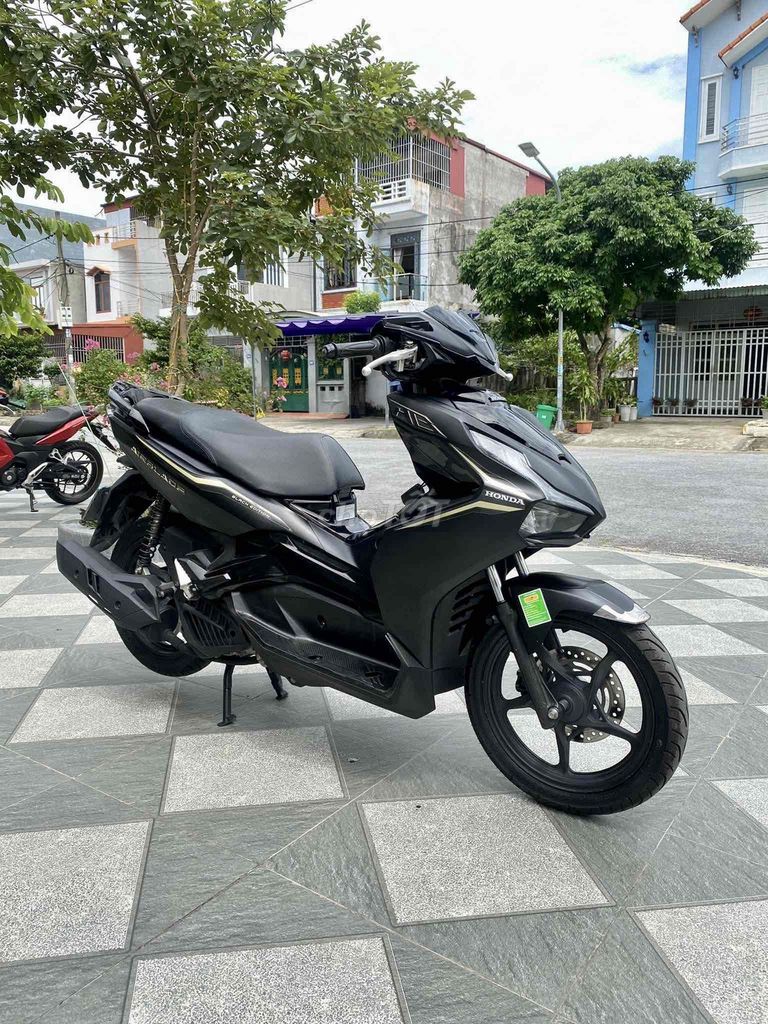 Honda AB 125 2021 чёрный 16.000 км