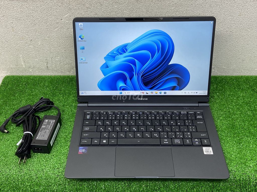 Laptop i5-10350U 13.5inch 8GB/SSD256GB có BH+Ship. Mua bán Laptop tại Quận 10 Tp Hồ Chí Minh được đăng bởi Thảo Anh Apple Giá sỉ hình 1