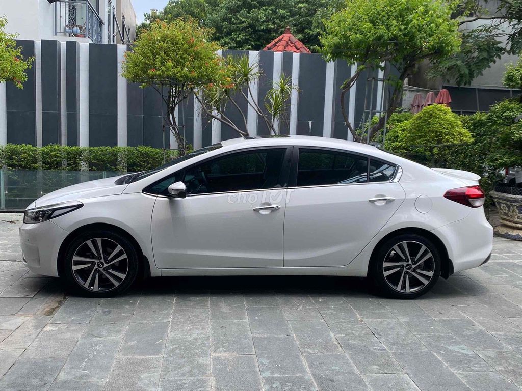 Kia Cerato 2017 Signature 1.6 AT - 67000 km. Mua bán Ô tô tại Thành phố Thủ Đức Tp Hồ Chí Minh được đăng bởi 🌹 Trúc Giang 🌹 hình 5