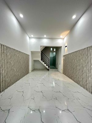 Rent · 4 bd · 30 м² · Quận 6, ул. Đường Số