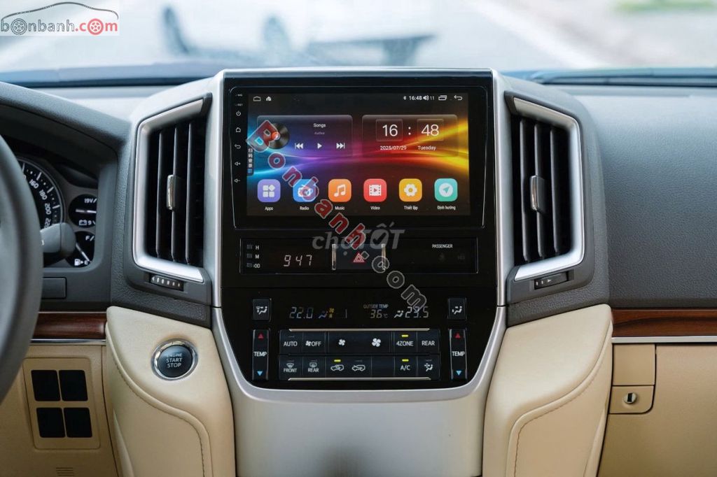 Toyota Land Cruiser 2016 Đẹp xuất sắc. Mua bán Ô tô tại Quận Bắc Từ Liêm Hà Nội được đăng bởi Lâm Nguyễn hình 3