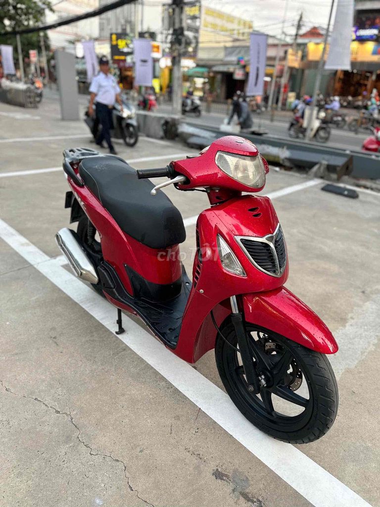 SH150cc 2001 nhậpÝ bstp,chính chủ,xe đẹp máy êm ru. Mua bán Xe máy tại Quận 7 Tp Hồ Chí Minh được đăng bởi Trung Anh hình 3