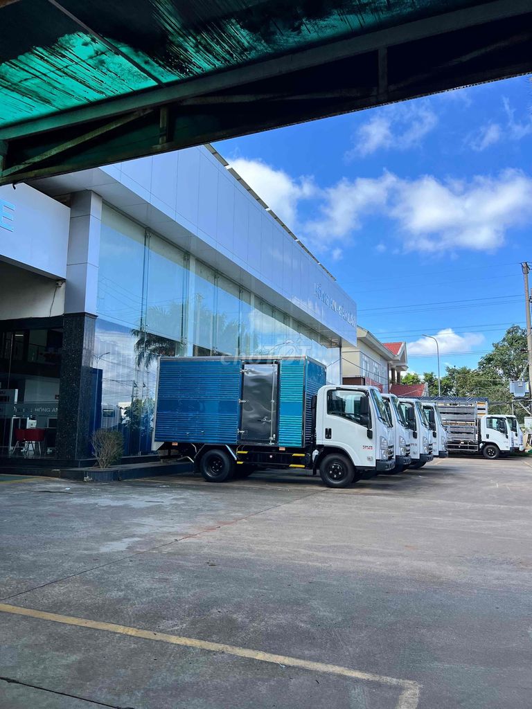 Isuzu Dmax 2025 2 cầu số sàn thanh lý giảm 50 trie. Mua bán Ô tô tại Thành phố Buôn Ma Thuột Đắk Lắk được đăng bởi Hoàng Minh Hải hình 4