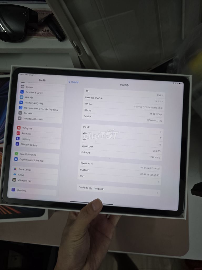 Ít dùng cần bán ipad Pro M1 12.9" 256Gb Full Box