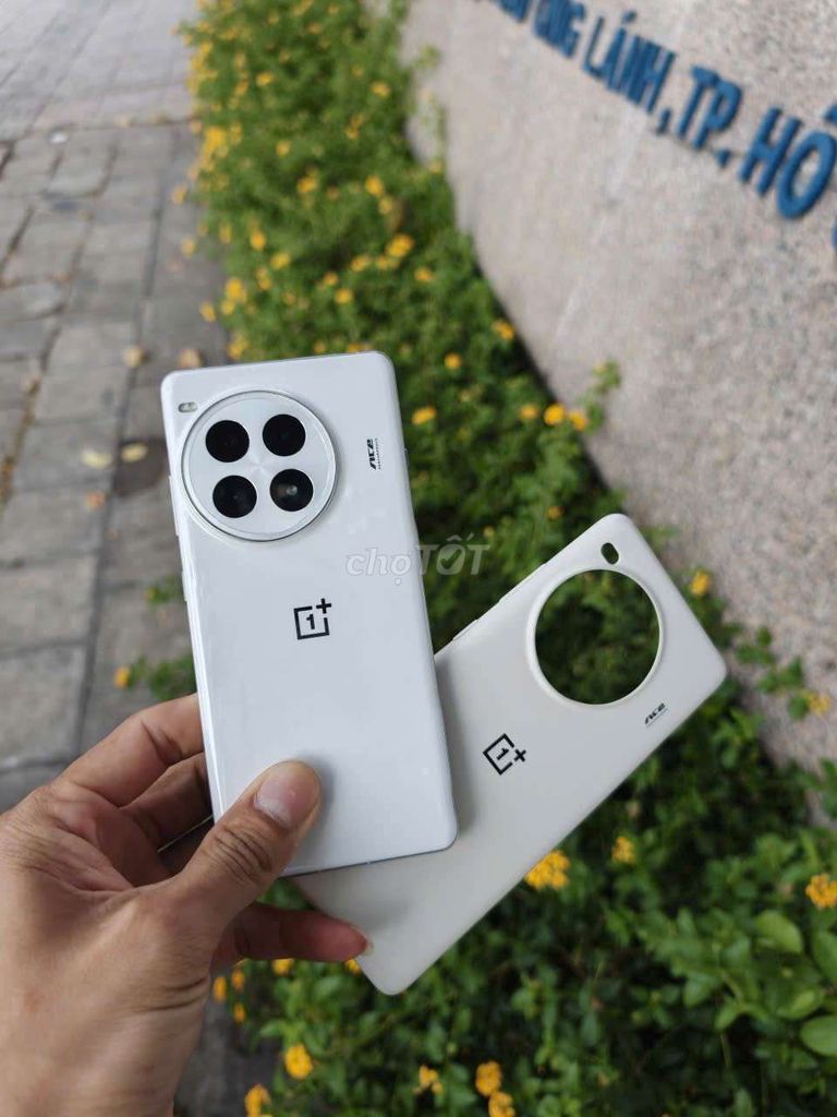 OnePlus Ace 3 Pro 16/512GB lưng gốm trắng. Mua bán Điện thoại tại Quận Bình Tân Tp Hồ Chí Minh được đăng bởi Thái Bình Dương hình 1