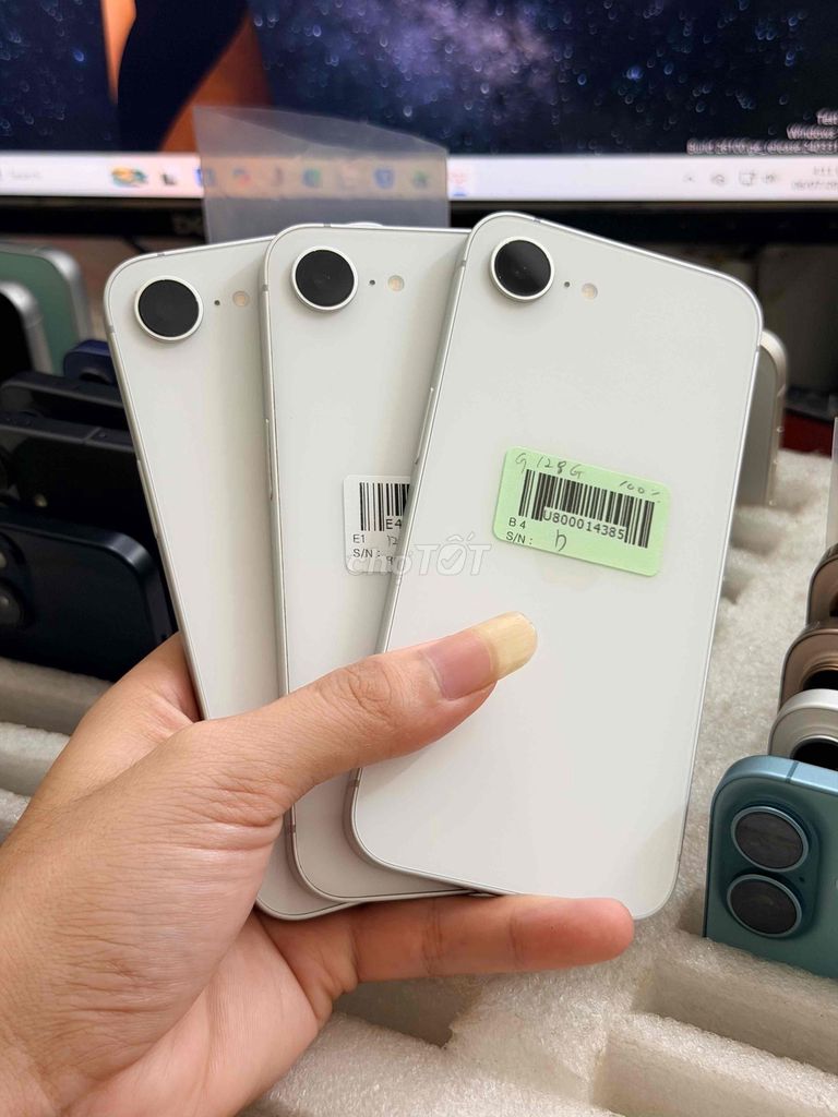Apple iPhone 16E 128GB Trắng khay sim. Mua bán Điện thoại tại Quận Hà Đông Hà Nội được đăng bởi Hai hình 1