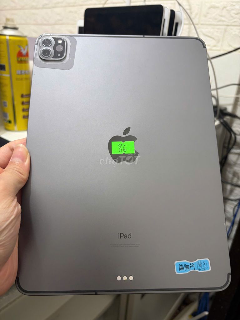 iPad Pro 2020 bản 128GB đầy đủ Wifi + Sim. Mua bán Máy tính bảng tại Quận Cầu Giấy Hà Nội được đăng bởi Hàn Trâm hình 1