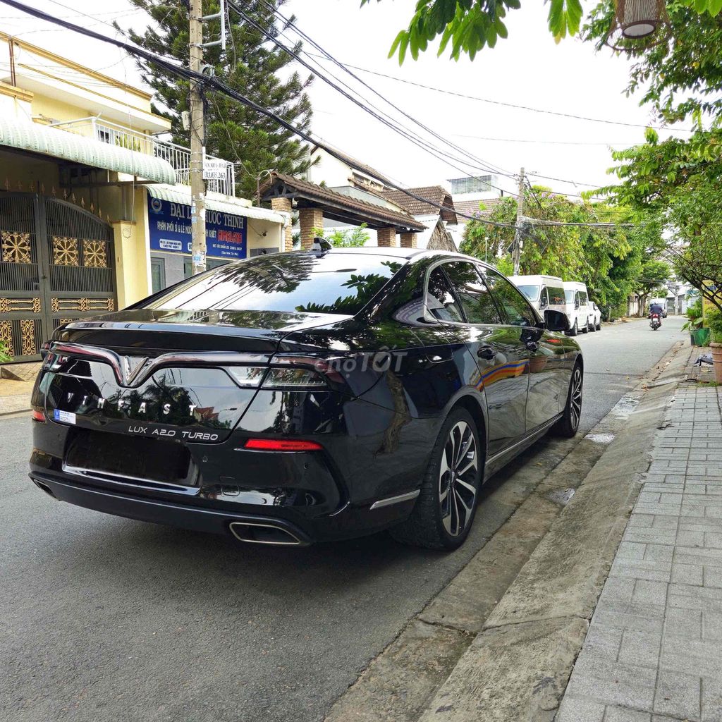 VinFast Lux A2.0 Premium 2021 - 43000 km. Mua bán Ô tô tại Thành phố Thủ Đức Tp Hồ Chí Minh được đăng bởi Nguyễn Công Vinh hình 2