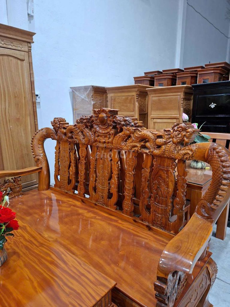 Bộ bàn ghế Gỗ tự nhiên Nâu. Mua bán Bàn ghế tại Huyện Cái Bè Tiền Giang được đăng bởi Đồ Gỗ Thiện Nguyện Cái Bè hình 1