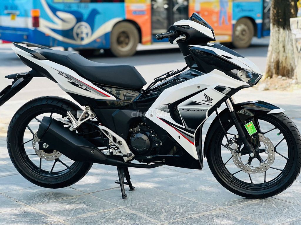 Белая черная ручная тележка Honda Winner X