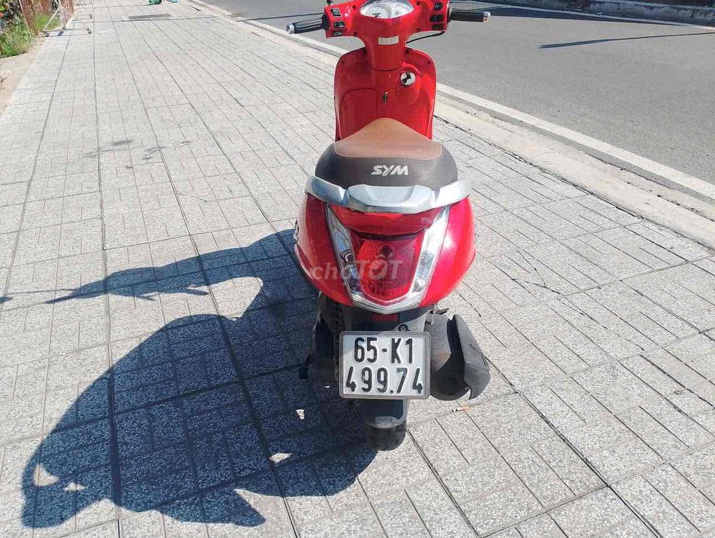 SYM Attila màu Đỏ. Mua bán Xe máy tại Quận Ninh Kiều Cần Thơ được đăng bởi đầy cửa hàng cầu hưng lợi nk cần thơ hình 4