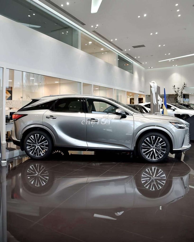 Lexus RX350 Model 2025 Giao Ngay - Hỗ trợ 80% Bank. Mua bán Ô tô tại Quận 1 Tp Hồ Chí Minh được đăng bởi LEXUS THĂNG LONG hình 2