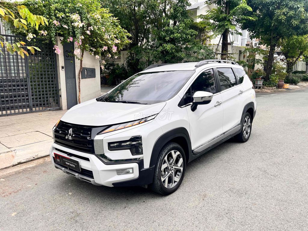 Mitsubishi Xpander Cross 2024 - 56000 km. Mua bán Ô tô tại Quận 7 Tp Hồ Chí Minh được đăng bởi Mitsubishi Thông  hình 1