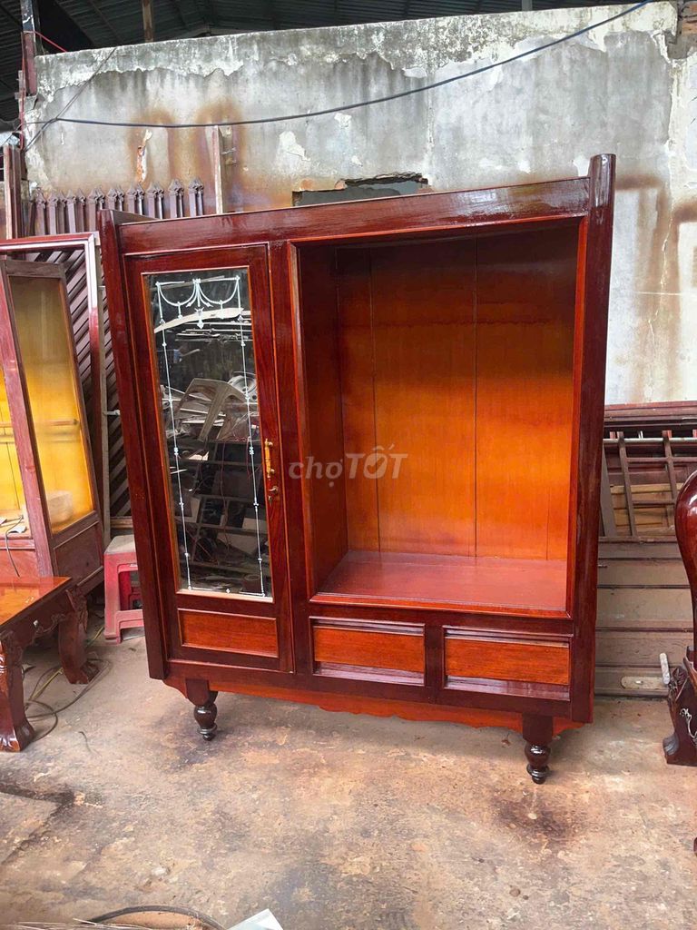 Tủ quần áo gỗ 1.6x2m Nâu đỏ. Mua bán Tủ, kệ gia đình tại Quận Cái Răng Cần Thơ được đăng bởi Đồ củ minh trí hình 1