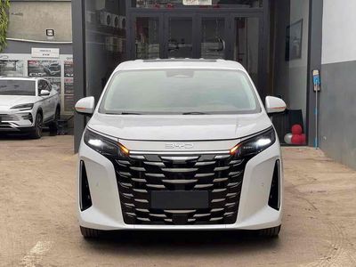 BYD M9 CÓ SẴN GIAO NGAY THÁNG 3