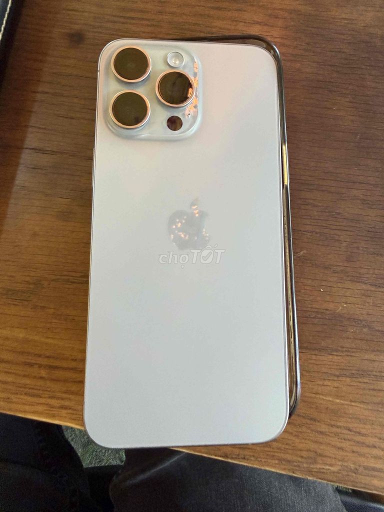 Apple iPhone 15 Pro Max Xám. Mua bán Điện thoại tại Thành phố Thủ Đức Tp Hồ Chí Minh được đăng bởi Công Đức Nhà Phố hình 1