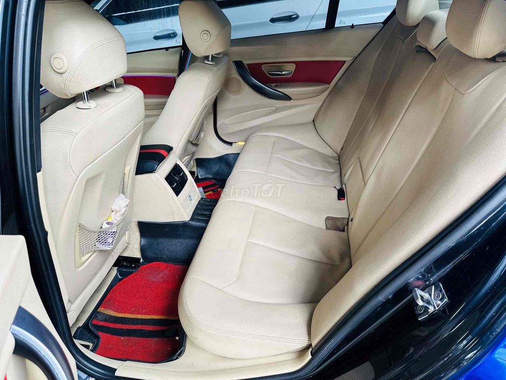 BMW 3 Series 2013 320i - 83000 km. Mua bán Ô tô tại Quận Gò Vấp Tp Hồ Chí Minh được đăng bởi nguyễn quốc trinh hình 3