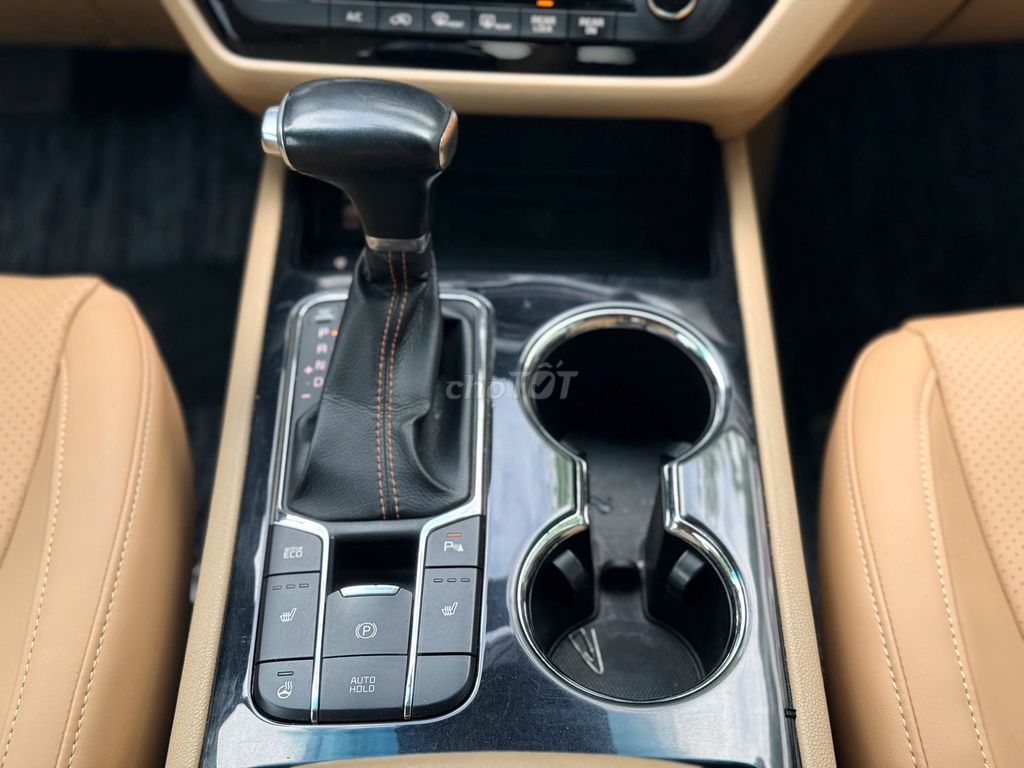 Kia Sedona 2019 Full dầu Trắng 90.000 km. Mua bán Ô tô tại Thành phố Biên Hòa Đồng Nai được đăng bởi Hoàng Thế Huân hình 10