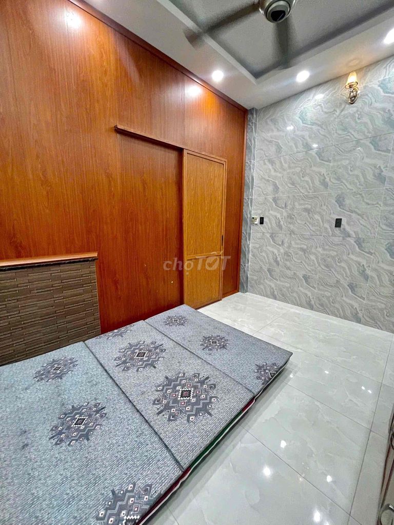 1PN TÁCH BẾP SIÊU NGON SIÊU RỘNG PHÒNG TRỆT FULL NT CƠ BẢN GIÁ HỌC SIN