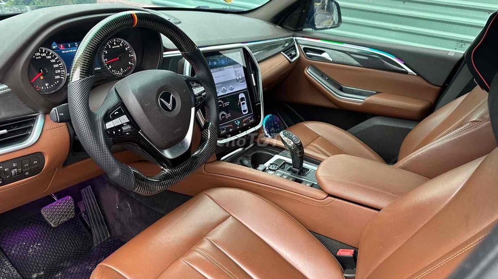 VinFast Lux SA2.0 2019 Premium Cao cấp nhất. Mua bán Ô tô tại Quận 12 Tp Hồ Chí Minh được đăng bởi A Quý hình 5