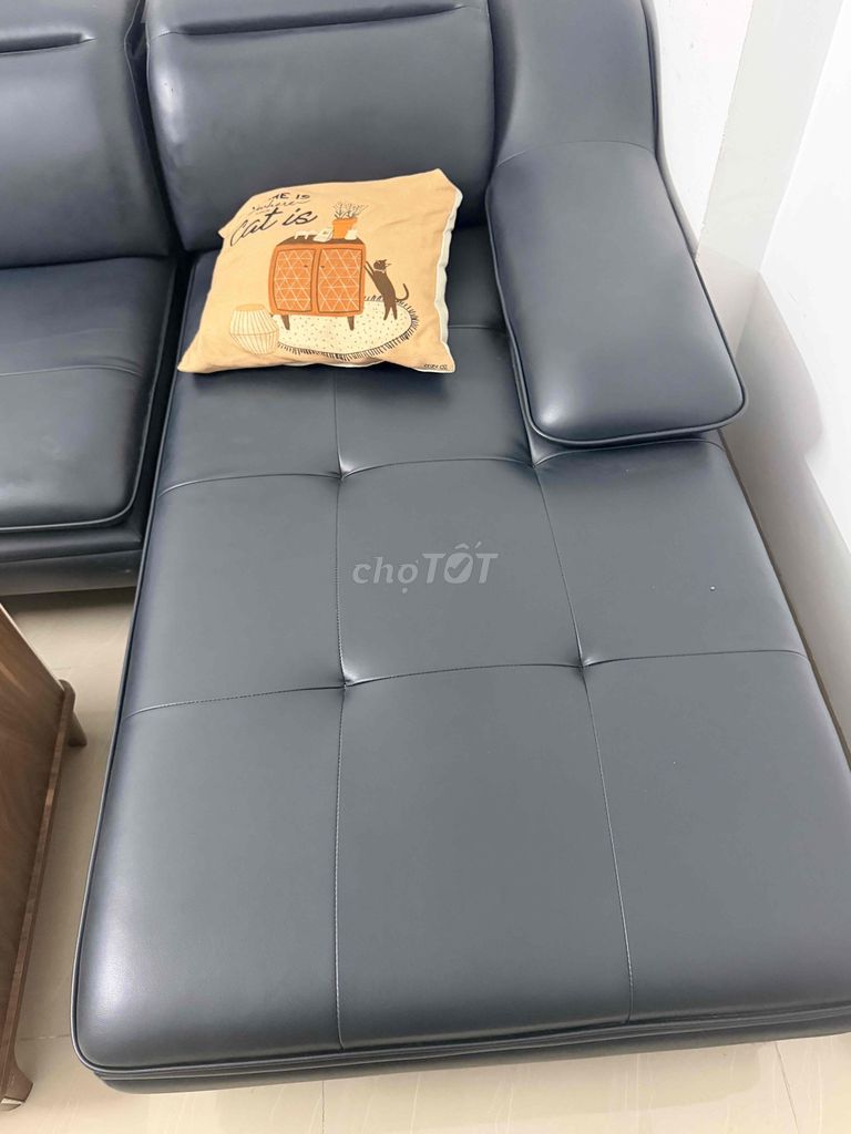 THANH LÝ SOFA DA ĐẸP. Mua bán Bàn ghế tại Quận Gò Vấp Tp Hồ Chí Minh được đăng bởi H hình 1