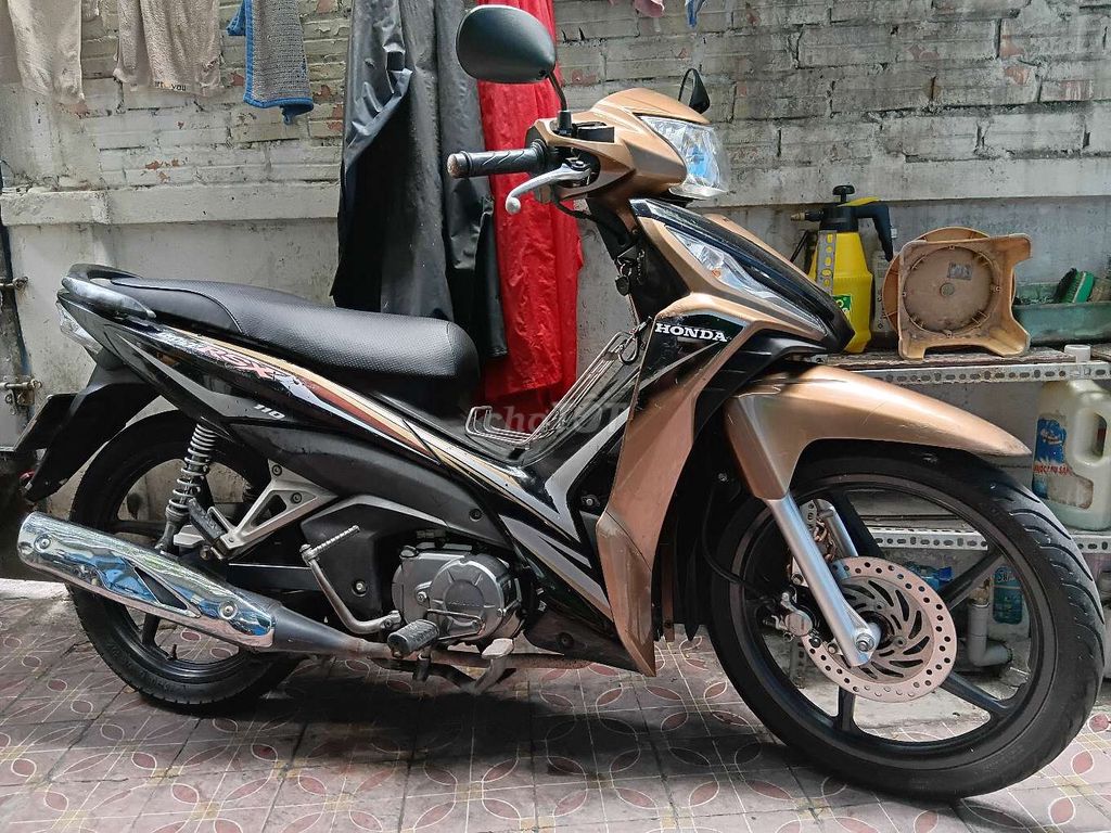 Wave RSX 2016 xăng cơ.bstp ngay chủ. Mua bán Xe máy tại Quận Bình Thạnh Tp Hồ Chí Minh được đăng bởi Quận Bình Thạnh hình 2