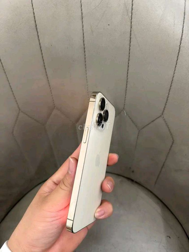 iPhone 14 Pro Max 128GB Vàng. Mua bán Điện thoại tại Quận Cẩm Lệ Đà Nẵng được đăng bởi Lâm hình 1