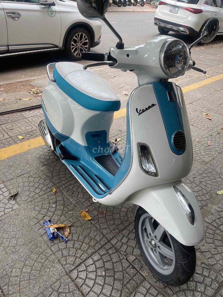 Piaggio Vespa Sprint Белый, Синий Скутер