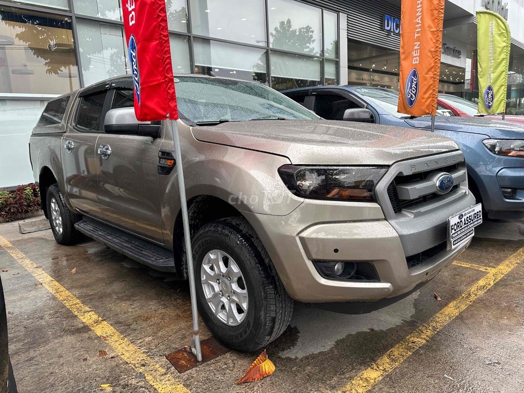 Ford Ranger XLS MT 2017, bảo hành 2025, vay 70%