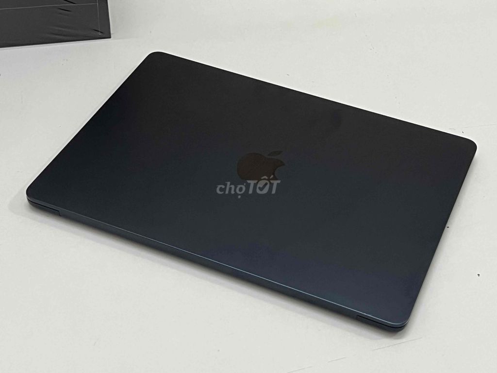 Apple Macbook Air M2 8GB/256GB Midnight 98%. Mua bán Laptop tại Quận 6 Tp Hồ Chí Minh được đăng bởi Đinh Trọng Hòa hình 1