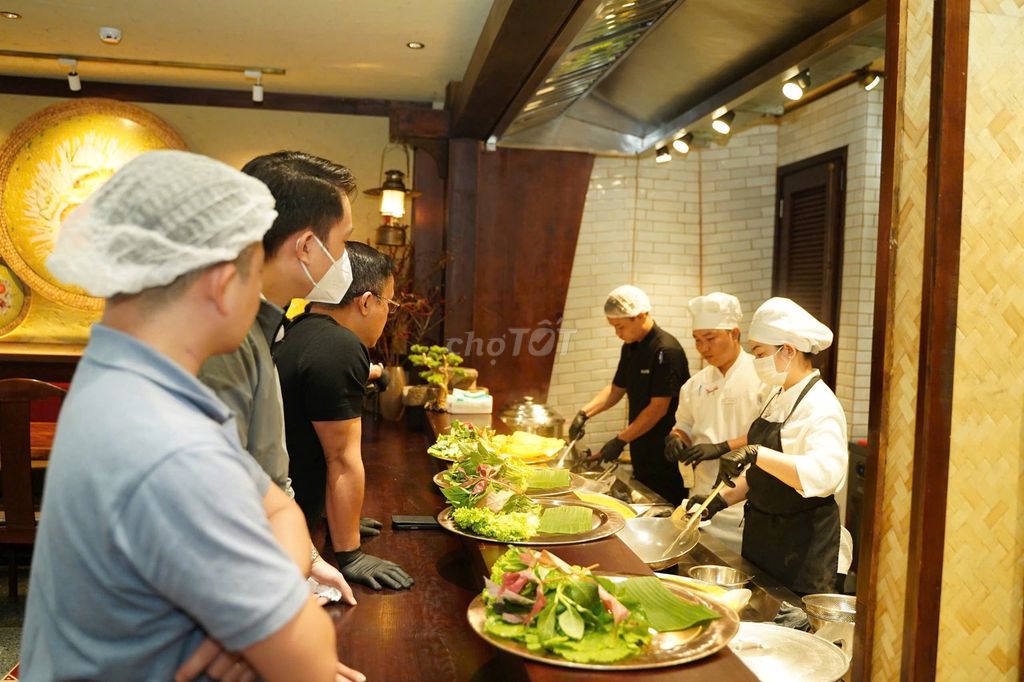 Nhân viên phụ bếp nhà hàng (Q1, Q7, Bình Thạnh). Việc làm Phụ bếp tại Quận 1 Tp Hồ Chí Minh được đăng bởi Hoang Tam Hr hình 1