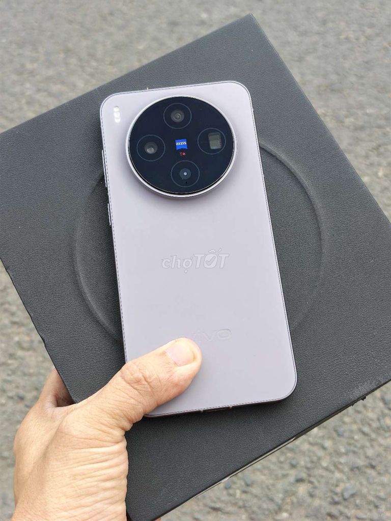 Vivo X300 fullbxo demen 9500. Mua bán Điện thoại tại Quận Bình Tân Tp Hồ Chí Minh được đăng bởi Phạm Vôn hình 1