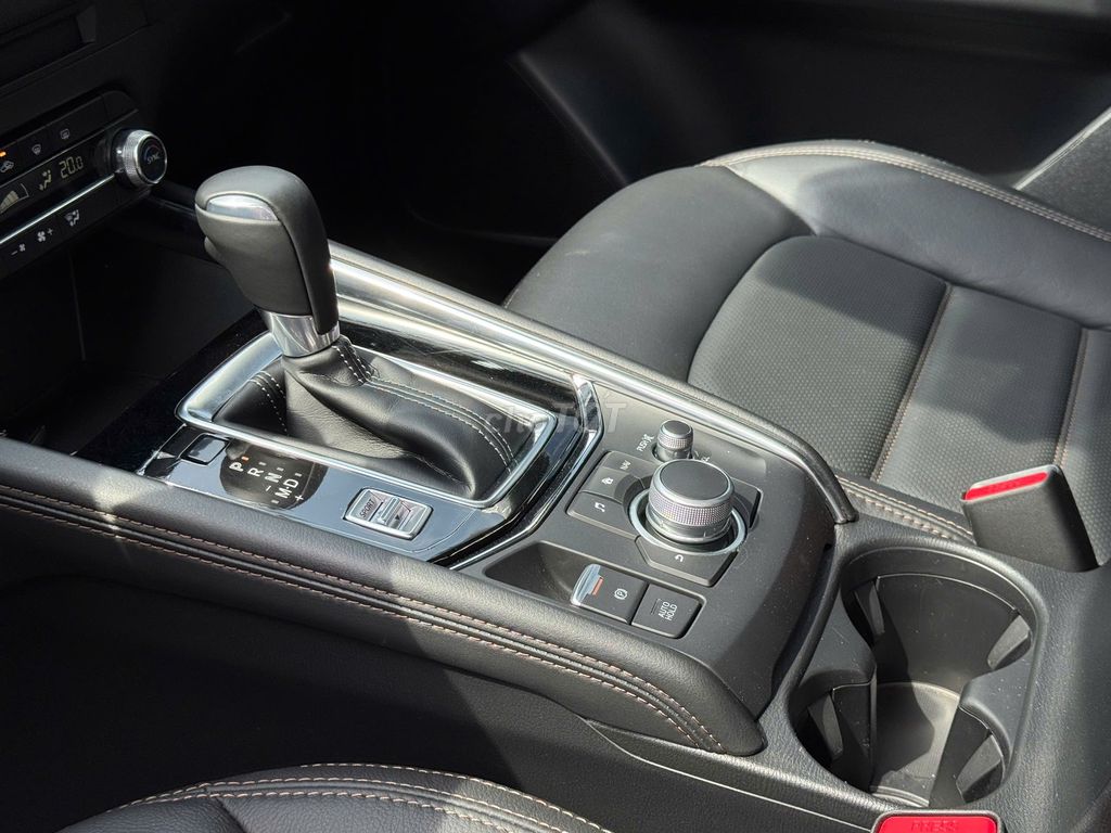 Mazda CX-5 2023 2.0 Luxury Đỏ. Mua bán Ô tô tại Quận 1 Tp Hồ Chí Minh được đăng bởi TÂN TỨ QUÝ hình 11