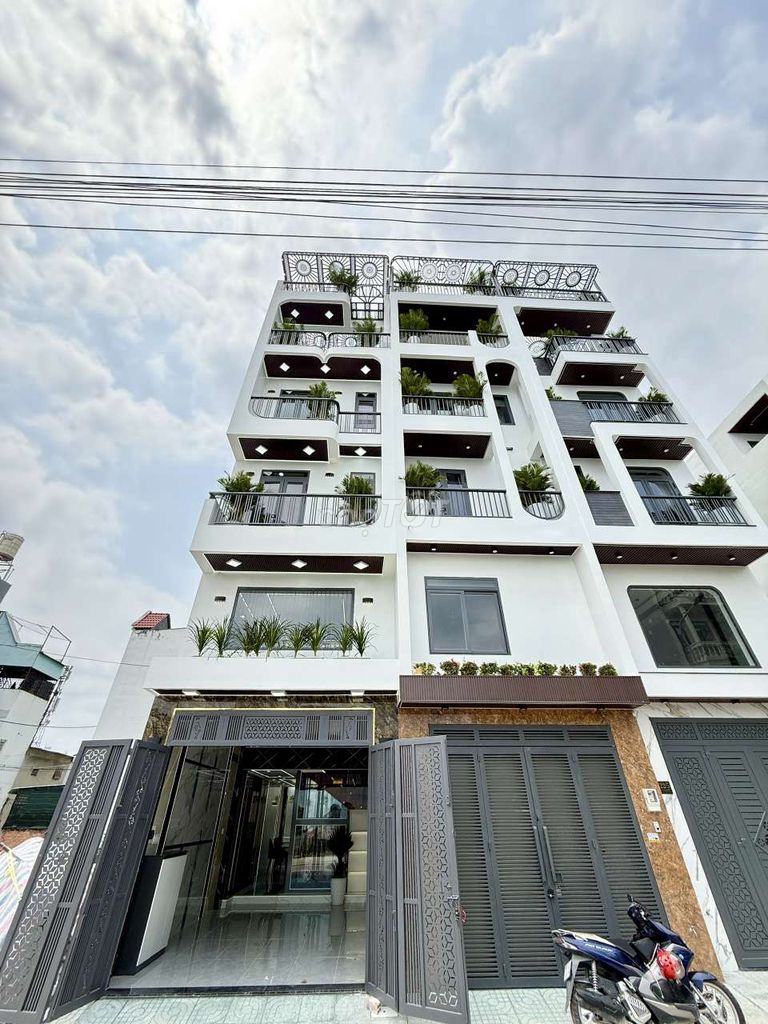 Siêu Phẩm 4 Tầng Có Thang Máy Hẻm rộng 14m Khu VIP Thới An 16