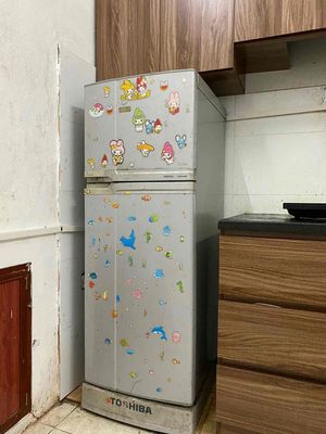 tủ lạnh toshiba