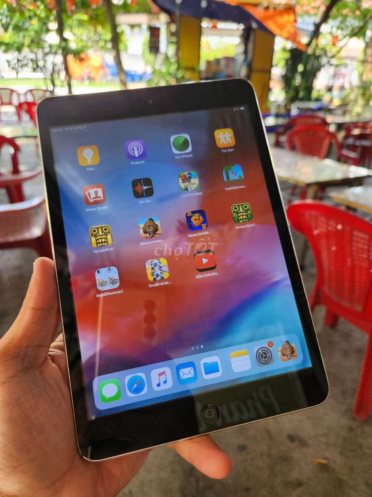 Apple iPad Mini 2 Bạc. Mua bán Máy tính bảng tại Quận Sơn Trà Đà Nẵng được đăng bởi Tú hình 1