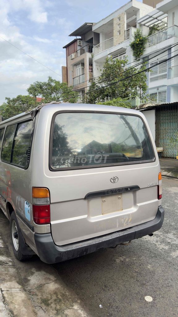 Toyota Hiace 2004 16 chỗ hết đời. Mua bán Ô tô tại Quận Bình Thạnh Tp Hồ Chí Minh được đăng bởi Trọng hình 15