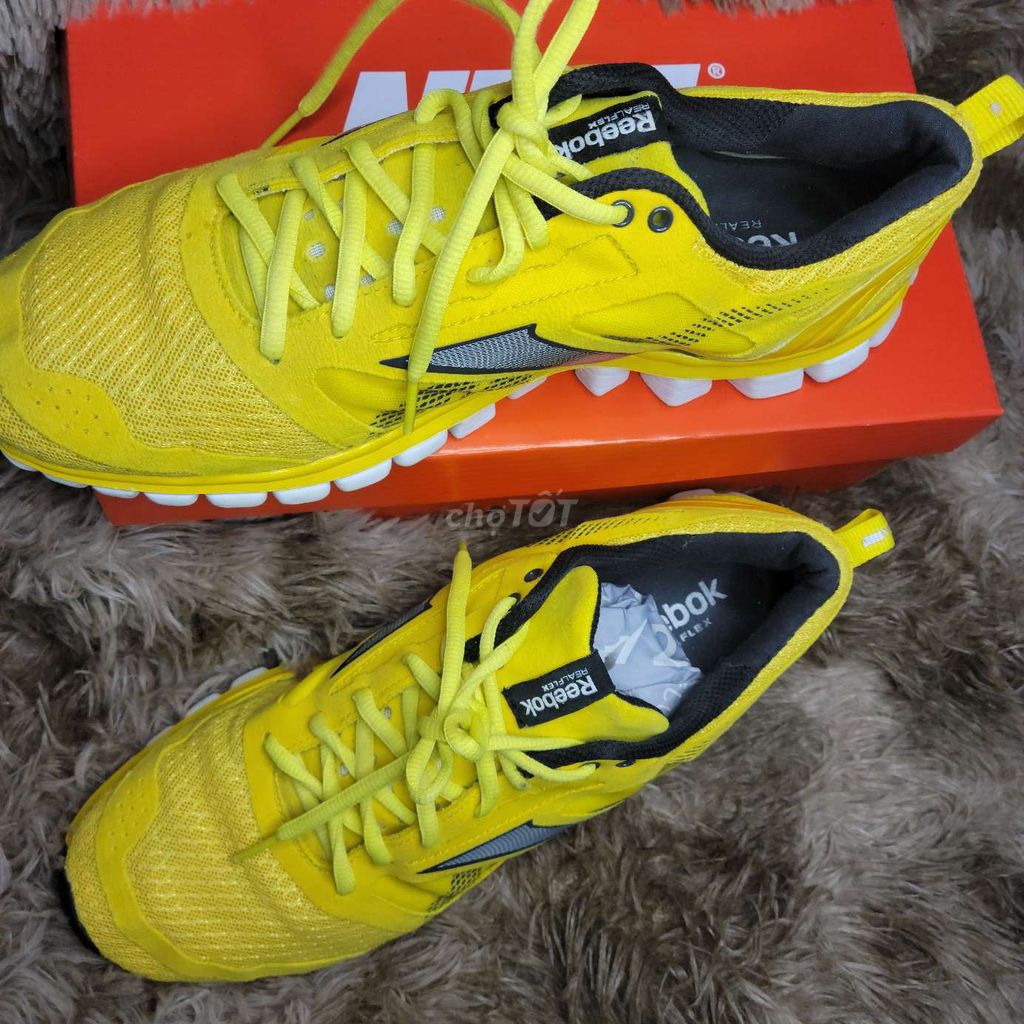 Reebok RealFlex Speed 
Size 43